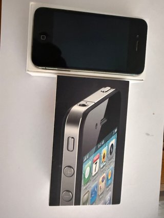 iPhone 4 32GB Apple