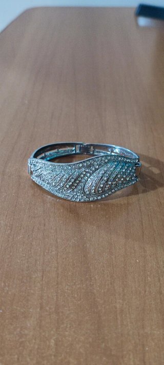 Bracciale vintage con strass