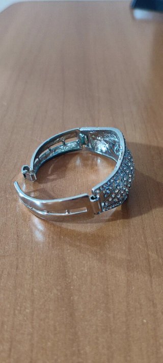 Bracciale vintage con strass