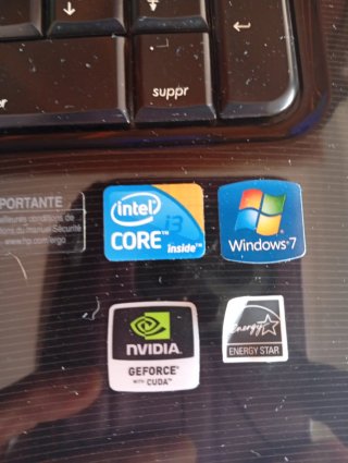 HP Pavilion DV7 i3 Notebook
