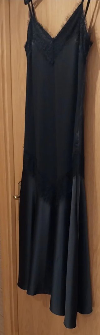 Vestido midi Gaëlle Paris preto com renda