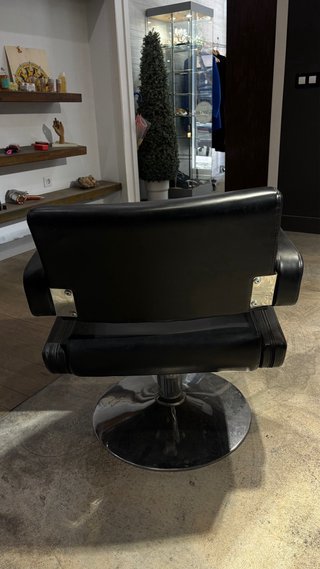 1 Sillon de peluquería negra