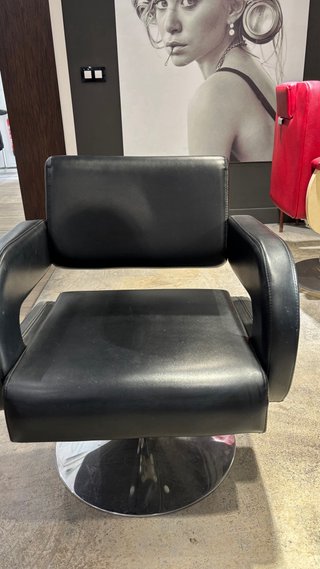 1 Sillon de peluquería negra