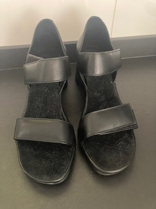 Camper Sandalias Mujer Tacón Ancho Negras