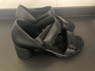 Camper Sandalias Mujer Tacón Ancho Negras