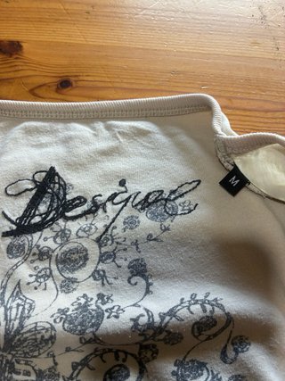 Camiseta Desigual floral