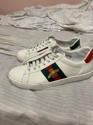 Zapatillas Gucci Blancas con Abeja