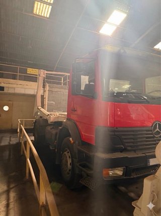 Mercedes Porta Contenedores