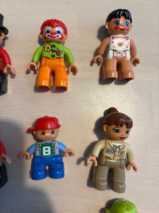 Lote 12 figuras Lego Duplo personajes