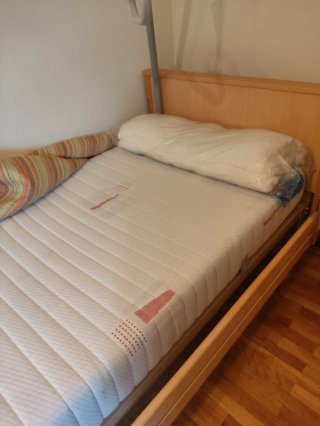 Cama articulada madera y metal