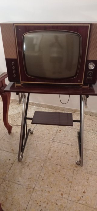Televisor antiguo.
