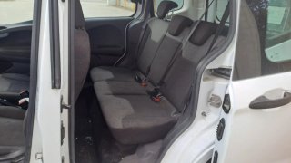 Ford Transit Courier 2016