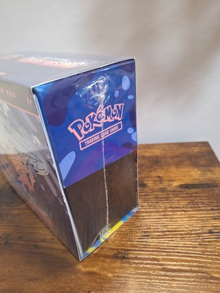 ETB Chaos Rising ingles