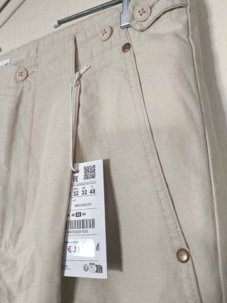 Pull&Bear Chino Pinzas Pierna Ancha Talla M