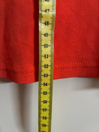 Camiseta con volantes en los hombros naranja