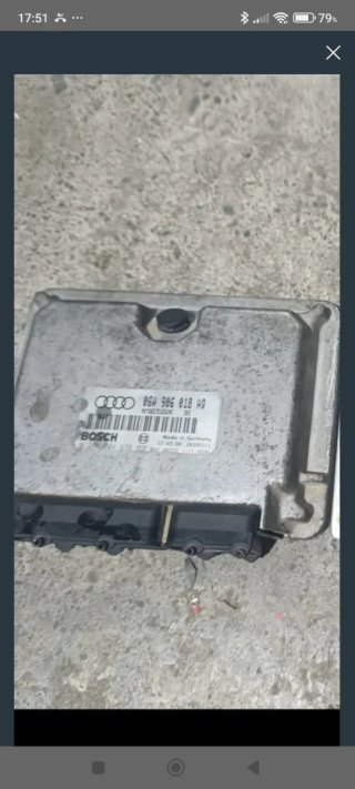 Centralita ECU 1.8T AGU AEB BOSCH 06A 906 018 AQ