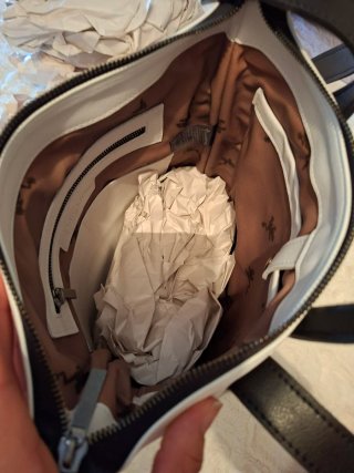 Mochila blanco y negro mujer