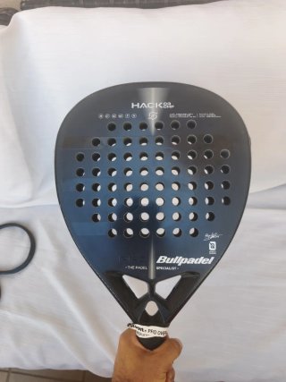 Pala Bullpadel Hack 03 CMF