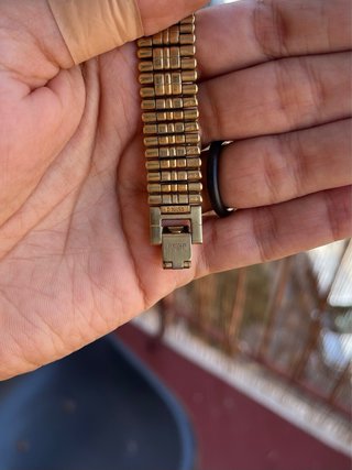 Reloj Seiko Vintage Dorado y Blanco elegante