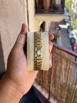 Reloj Seiko Vintage Dorado y Blanco elegante