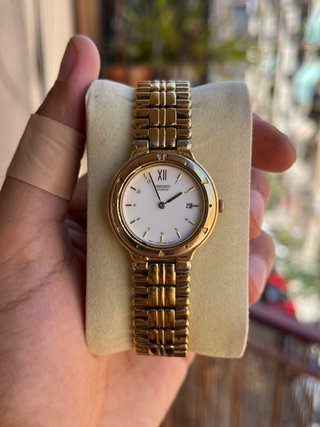 Reloj Seiko Vintage Dorado y Blanco elegante