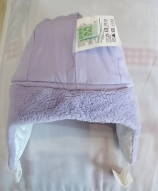 Gorro invierno prenatal blanco y lila