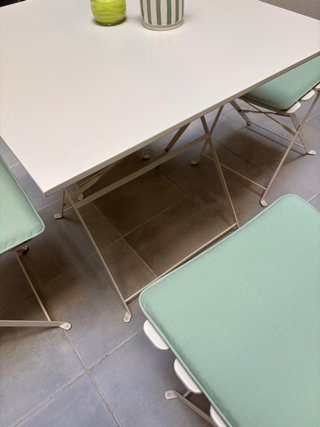 Conjunto mesa y sillas jardín