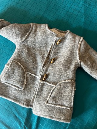 Abrigo niña Zara gris