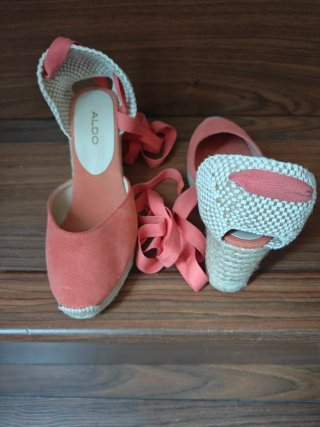 Alpargatas esparto cuña beige y rosa