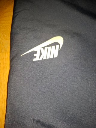 Pantalón chándal Nike Negro.