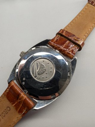 Omega Constellation C-Shape 168.017