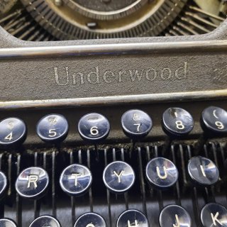 Máquina de Escribir Underwood Antigua