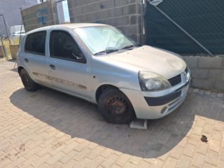 Renault Clio 2003