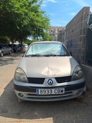 Renault Clio 2003