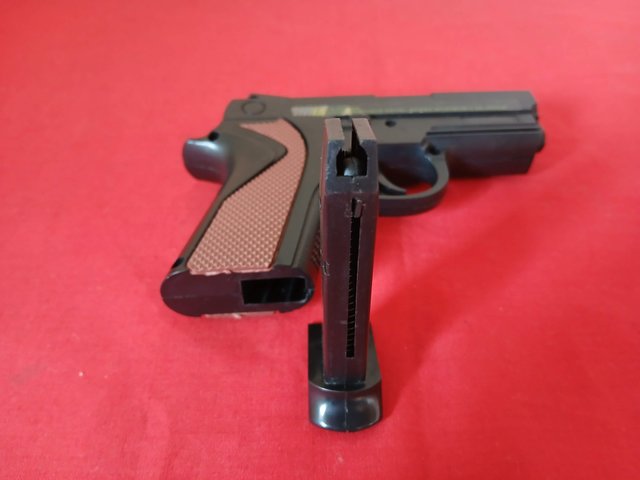 Pistola de Juguete PVC