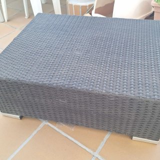 Nuevo a estrenar  Mesa de jardín/terraza ratán y c