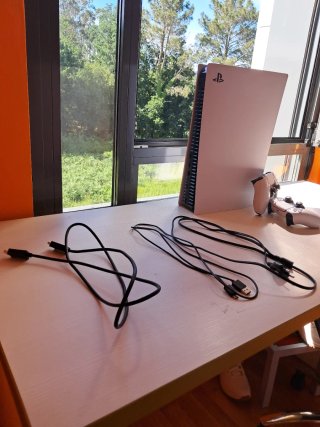Play 5 más Tele TD SYSTEMS K32DLM10H TV 32 HD