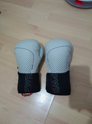 Guantes de Boxeo Outshock 12oz