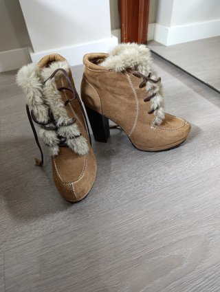 Botines ante con pelo T.39