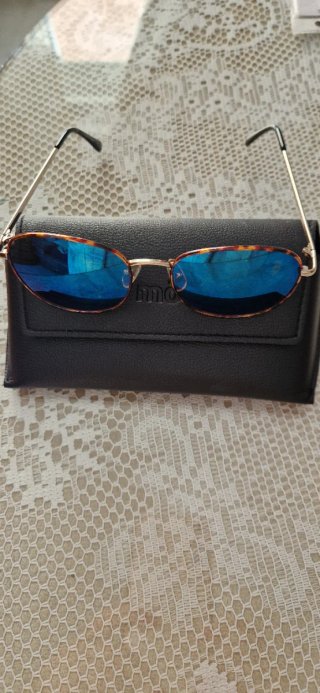 Gafas de sol redondas Zara azules y marrones