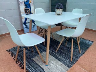 MESA M-0108-120cm CON 4 SILLAS NORUEGA