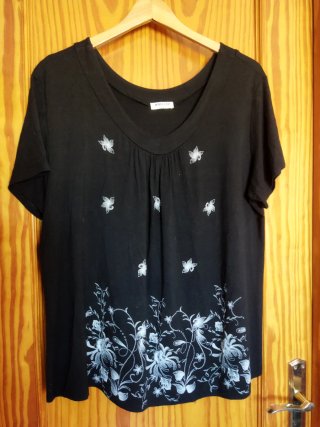 Camiseta ancha