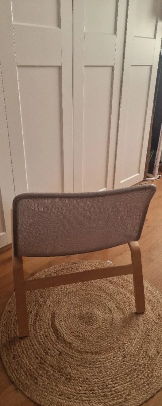Sillón moderno tela y madera
