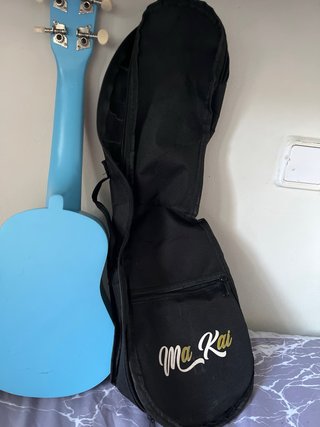 Ukelele azul