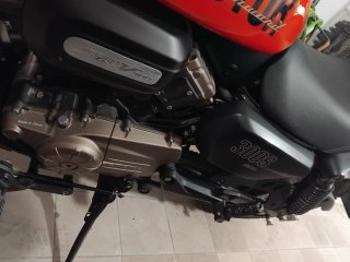 Moto Naranja