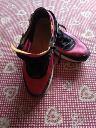 Scarpe ginnastica donna Nike rosa e nere