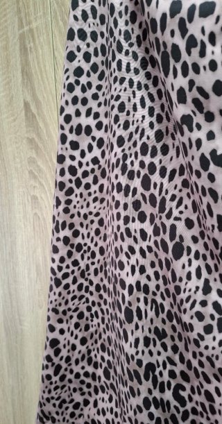 Falda midi animal print abertura Shein talla L