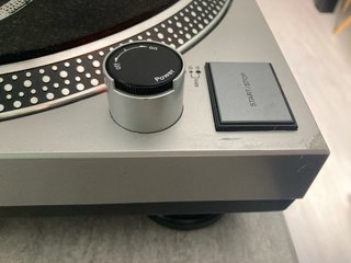 Akiyama DJ-1200 Tocadiscos Profesional