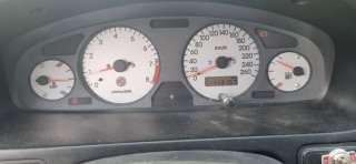 MG ZS 2003