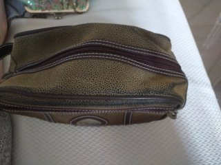 Neceser Salvatore Ferragamo Marrón y Verde
